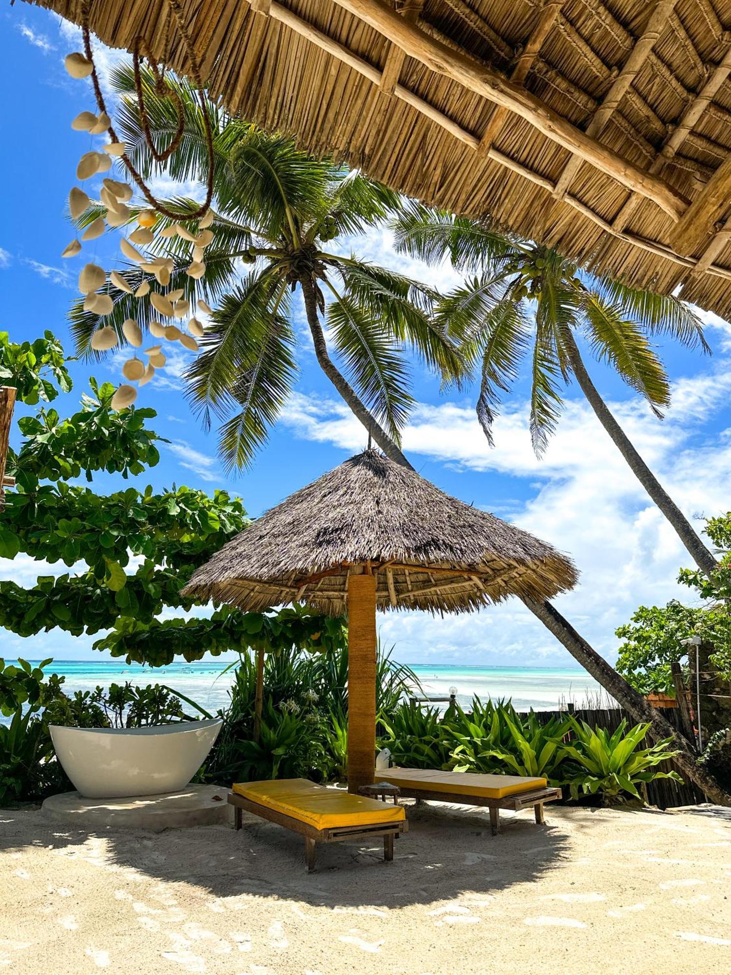 Bitcoin Beach Hotel Zanzibar Pingwe Exterior photo